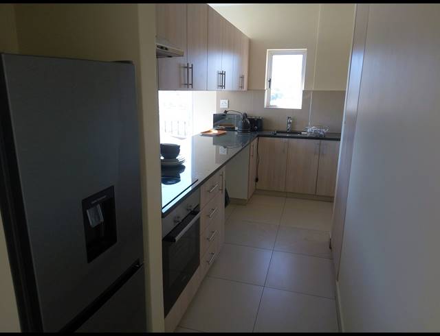 2 BEDROOM APARTMENT TO LET IN STRAND NORTH
